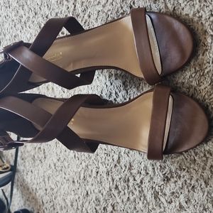 BROWN LEATHER SANDALS